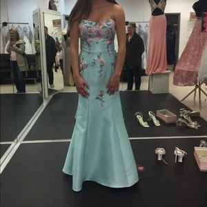 Prom Dress: baby blue sweetheart neckline